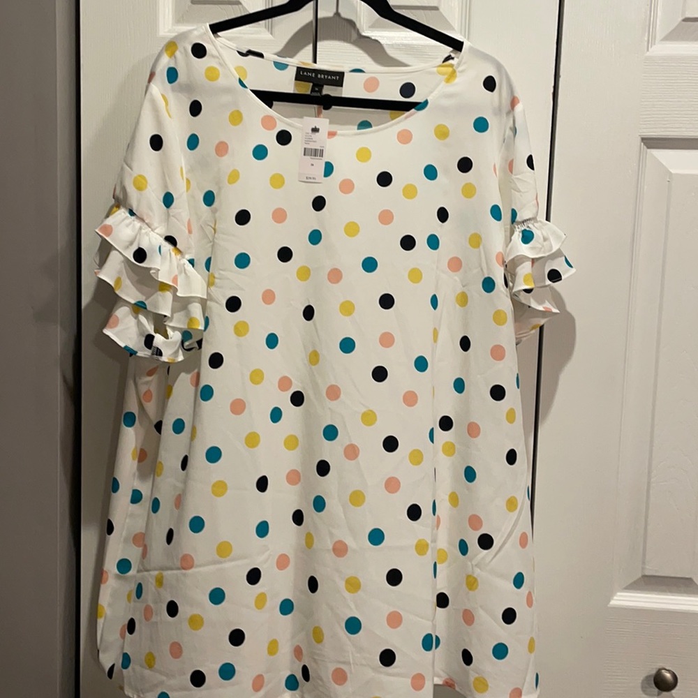 NWT Lane Bryant Flutter Sleeve Top